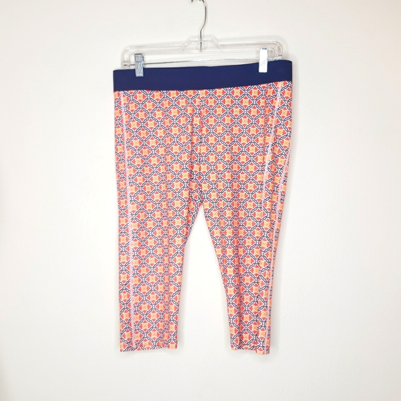 2 Chillies Harmony Cropped Leggings Size Large - Picture 1 of 8